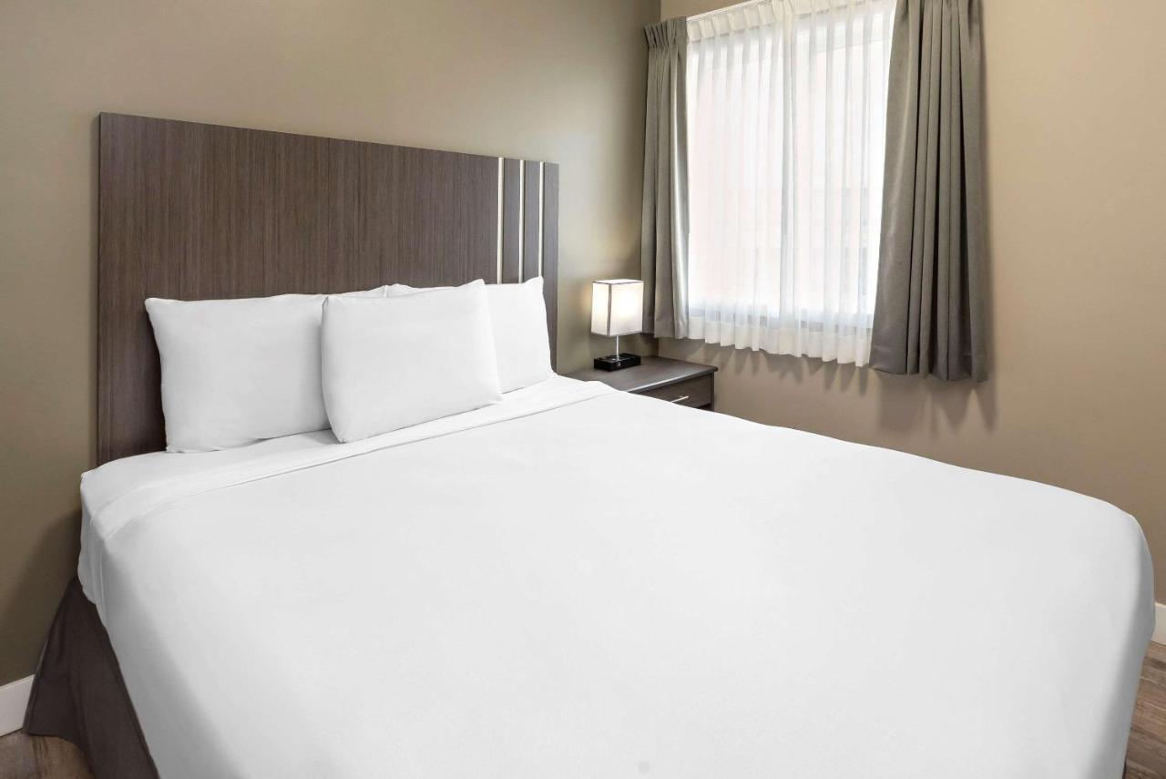 Econo Lodge Prince George Zewnętrze zdjęcie