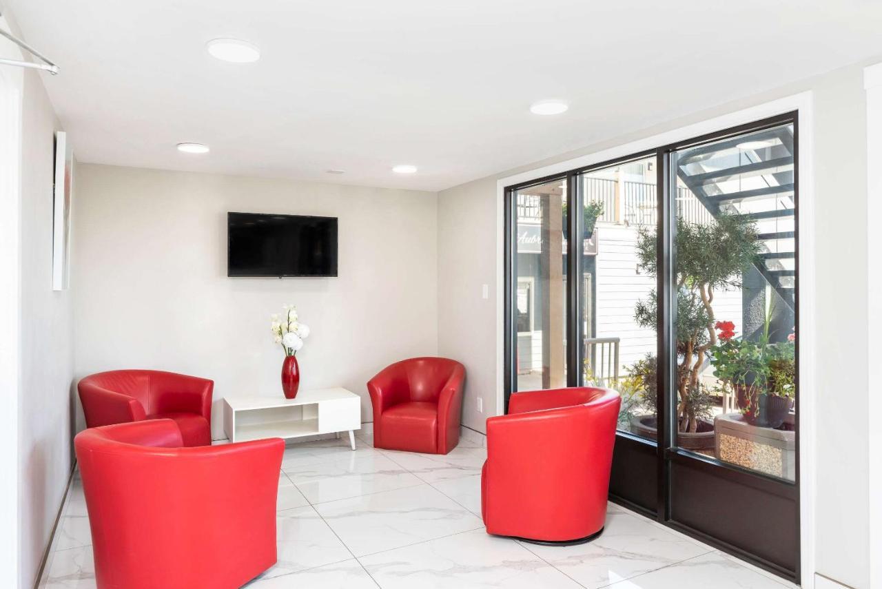 Econo Lodge Prince George Zewnętrze zdjęcie
