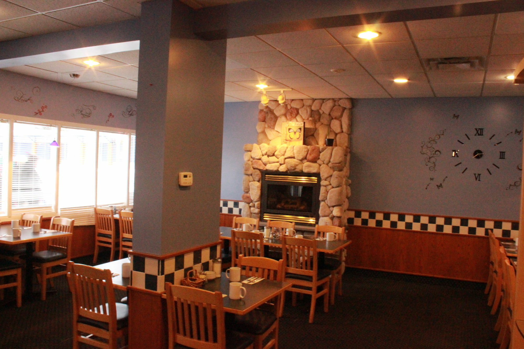 Econo Lodge Prince George Zewnętrze zdjęcie